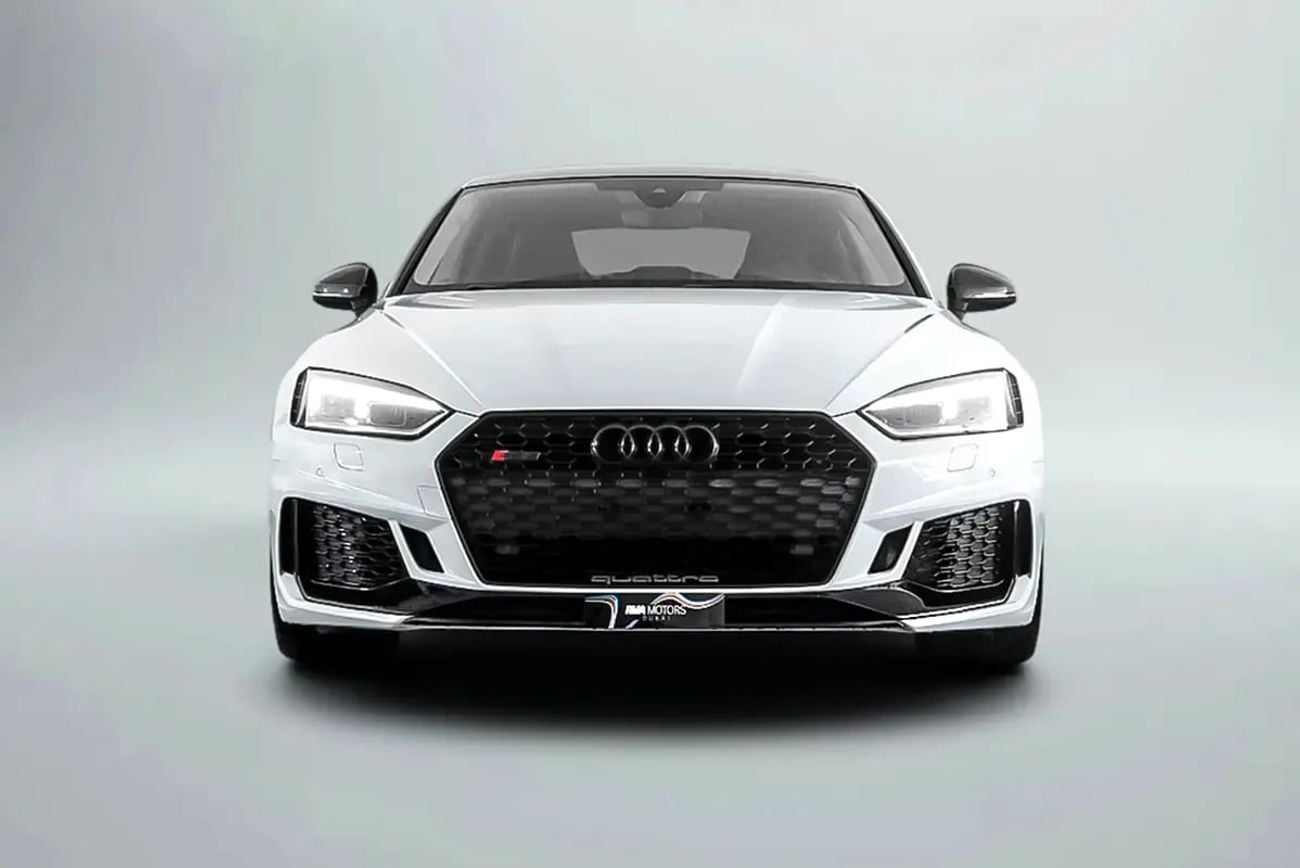 Audi RS5 STANDARD