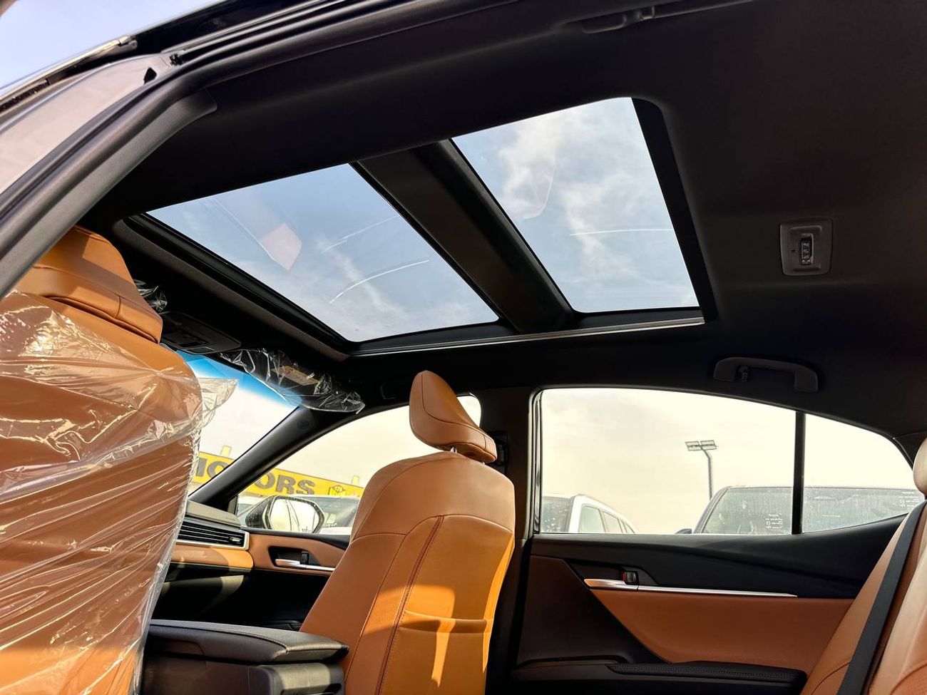 Toyota Camry 2.5L GLE SPORTS PTR A/T // 2026 // High Option With Radar , DVD&Back Camera , Panoramic // Special O