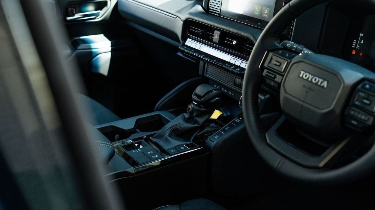 تويوتا برادو GXR All Rounder High | Right Hand Drive |  2.8L | V4 | Diesel | 2024