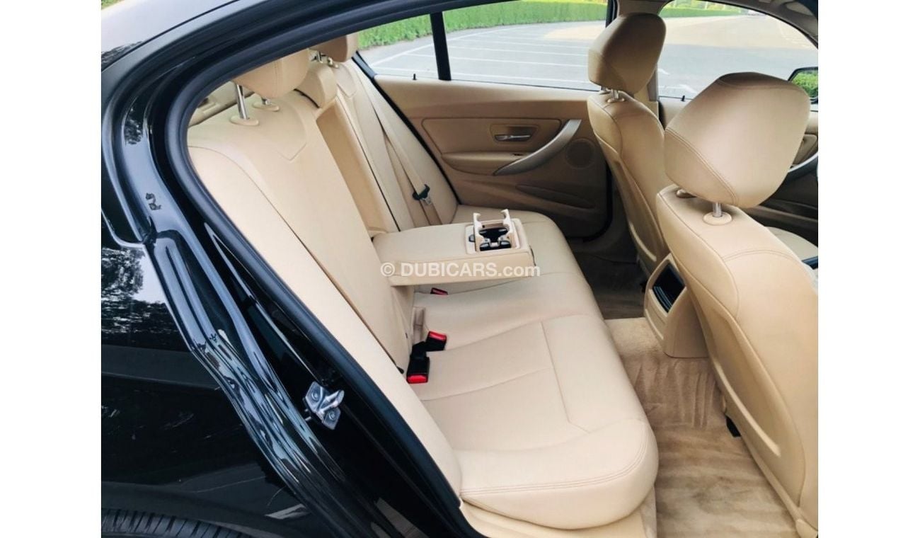 BMW 318i Exclusive MODEL 2016 GCC CAR PREFECT CONDITION INSIDE AND OUTSIDE 1500 TURBO FULL ORIGINAL PAINT ONE