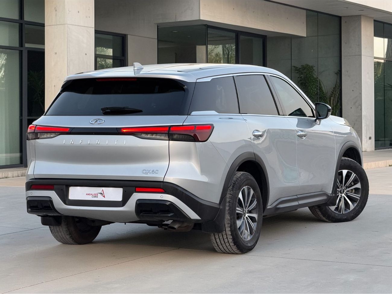 Infiniti QX60 INFINITI QX60 PURE | 3.5L V6 – 295 BHP | 2023 | AMERICAN SPECS | AED 99,500