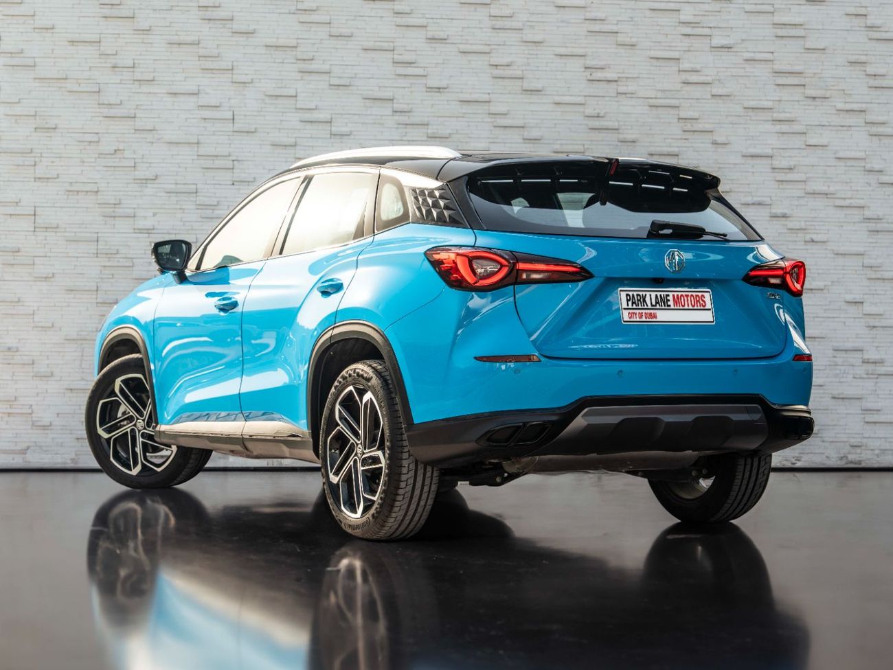 أم جي وان 1.5 LUX