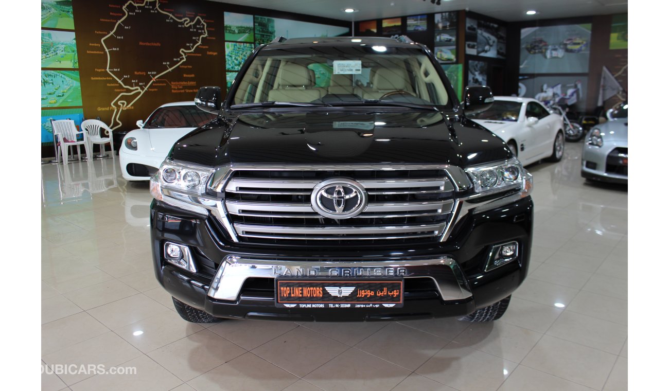 Toyota Land Cruiser TOP OF THE RANGE