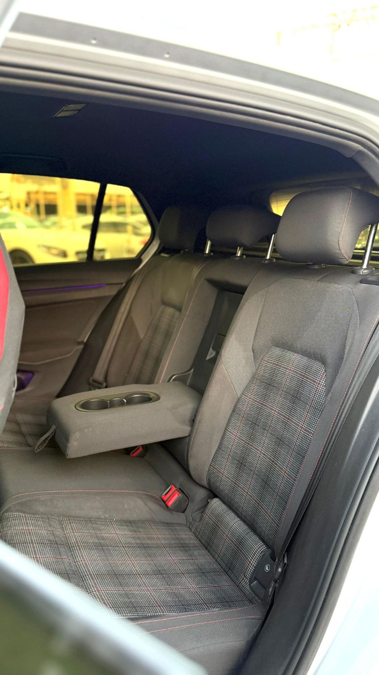 Volkswagen Golf GTI Sport 2.0T