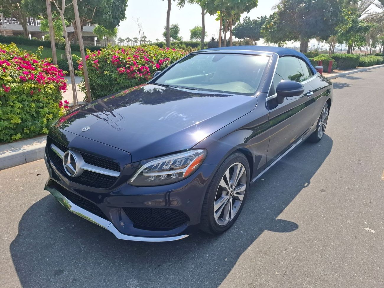 Mercedes-Benz C 300 Coupe Mercedes-Benz C300 2019 full option  convertible