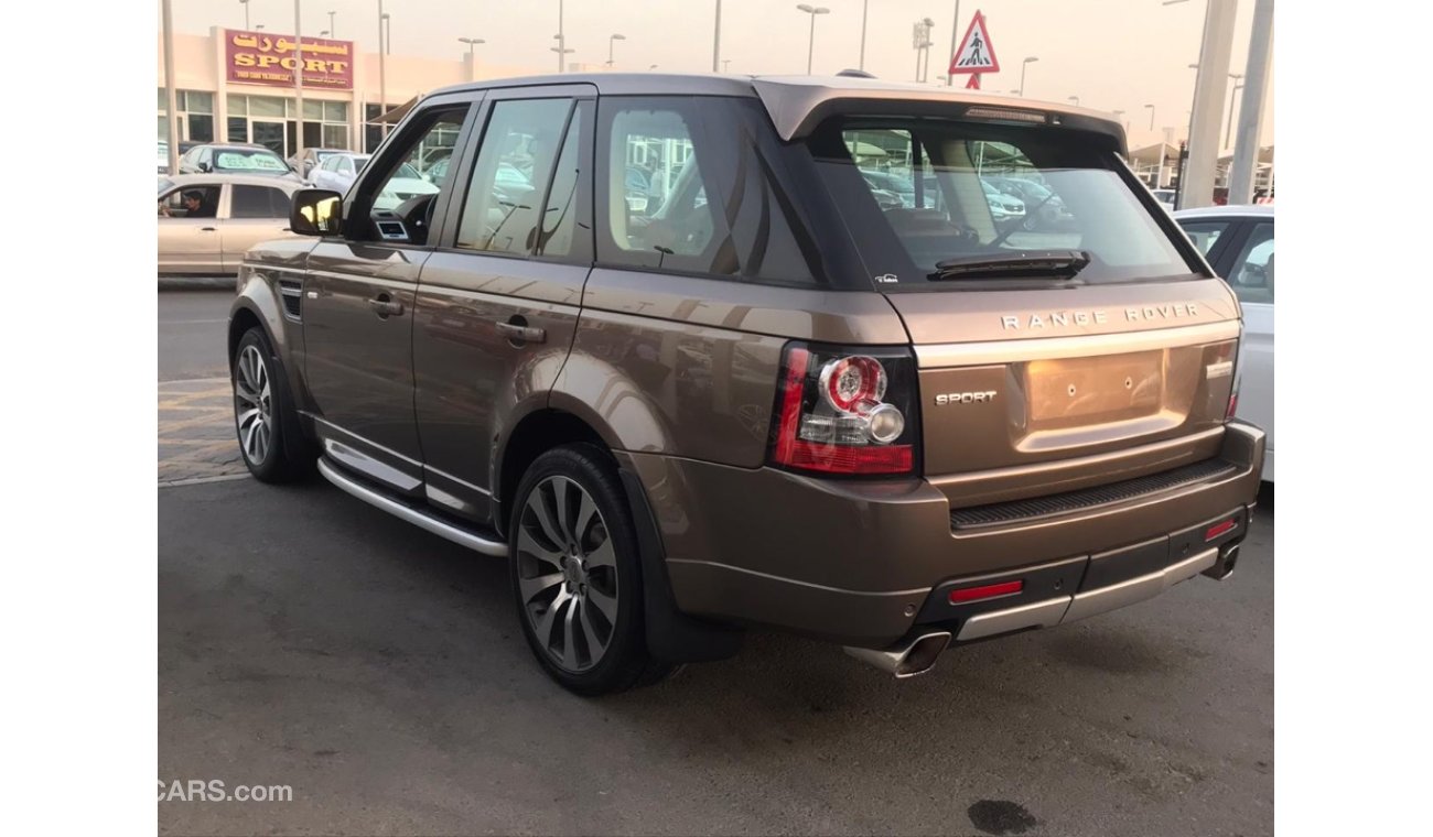 Land Rover Range Rover Sport Autobiography model 2012 GCC car prefect condition full service full option low mileage