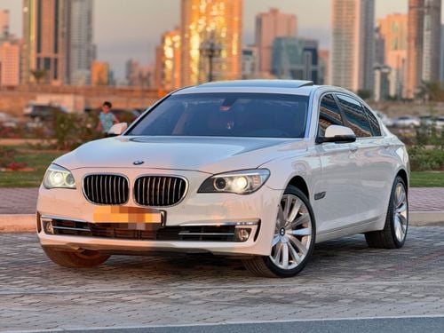 بي أم دبليو 730Li