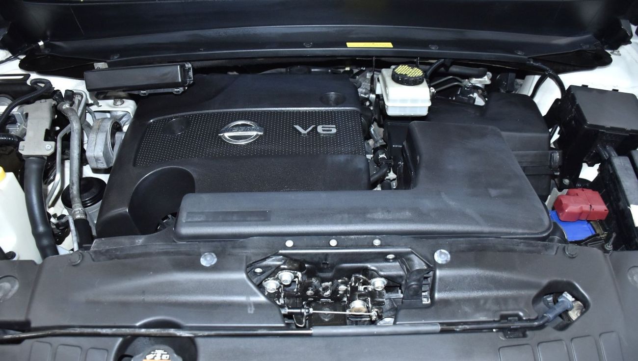 نيسان باثفايندر EXCELLENT DEAL for our Nissan Pathfinder SV 4WD ( 2014 Model ) in White Color GCC Specs