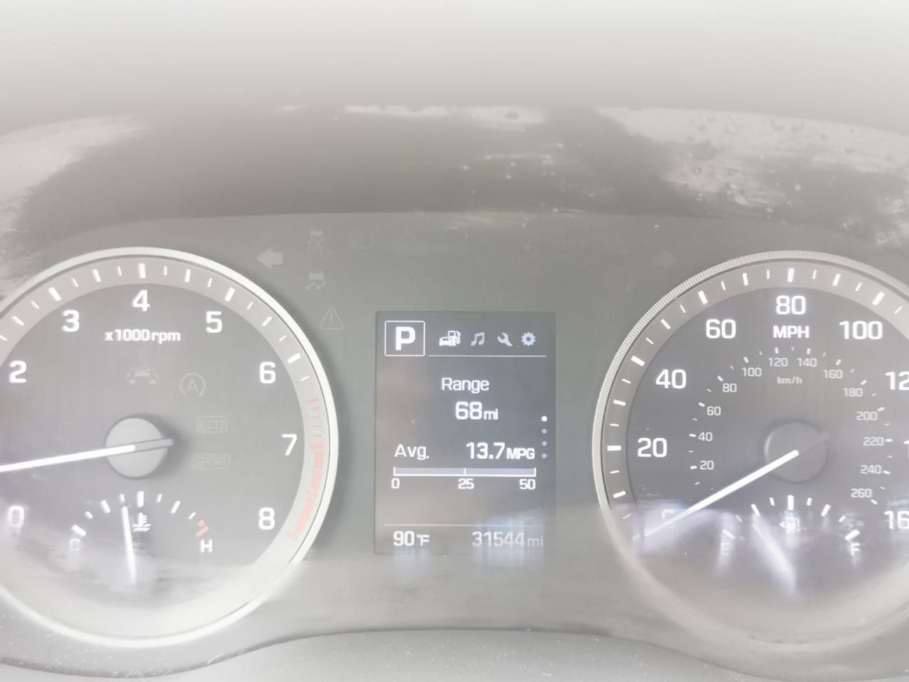 Hyundai Tucson GL Plus 2.0L