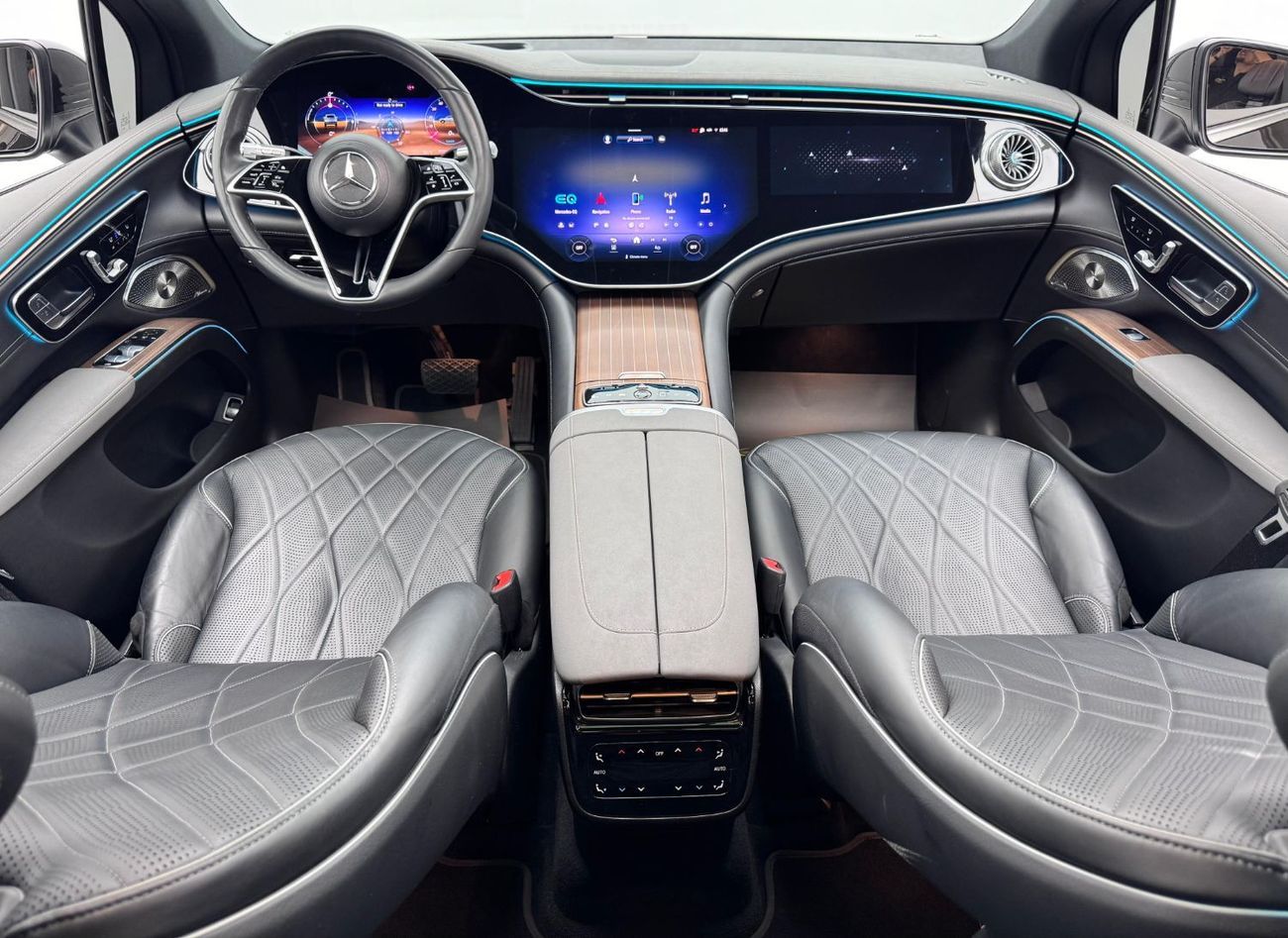 Mercedes-Benz EQS 580 2023 Mercedes-Benz EQS 580 4matc, Warranty, Excellent Condition, Low Km