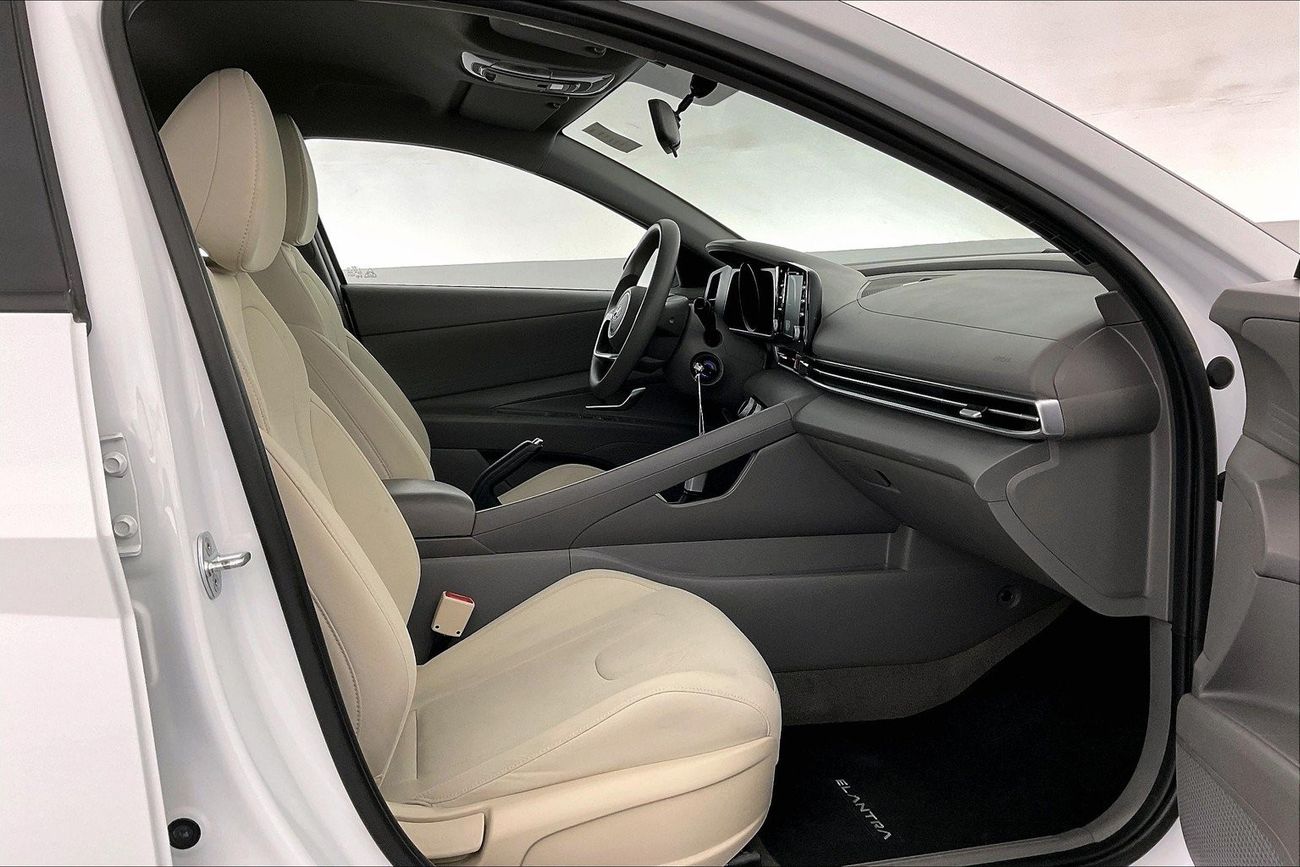 Toyota Yaris SE / E | 1 year free warranty | 0 Down Payment