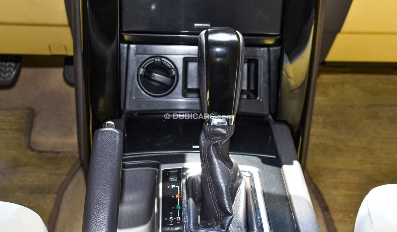 Toyota Prado GXR 2.7 L