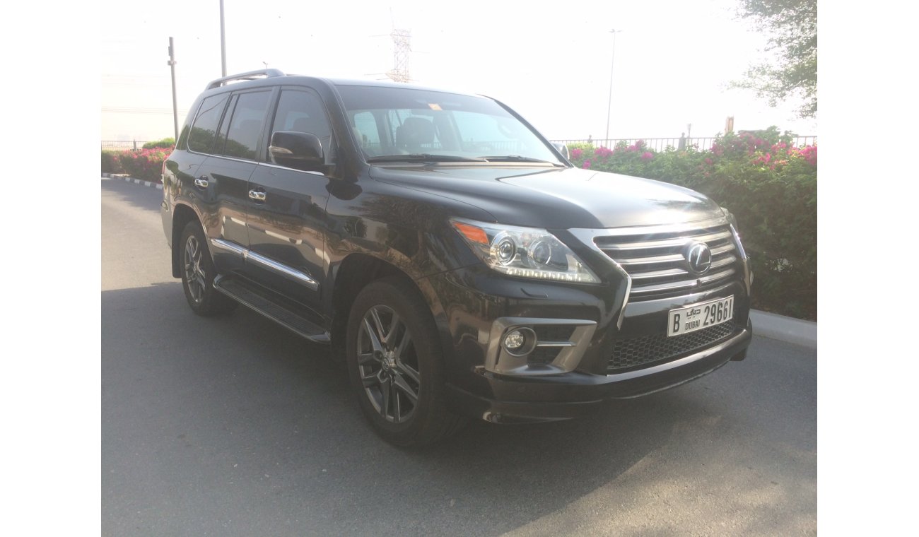 Lexus LX570 S