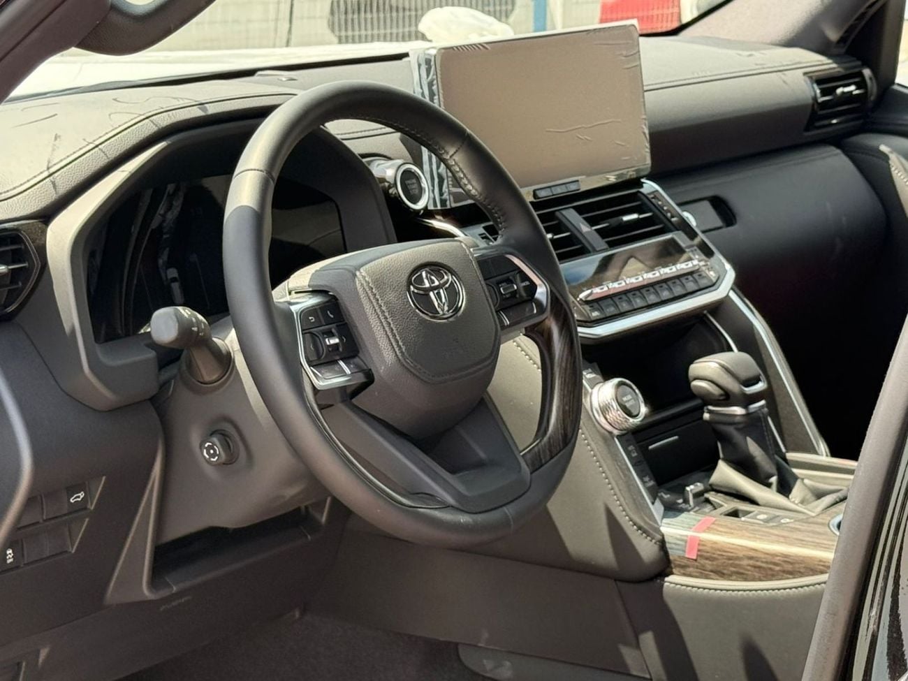 Toyota Land Cruiser VX TOYOTA LAND CRUISER 3.5 VX 2025