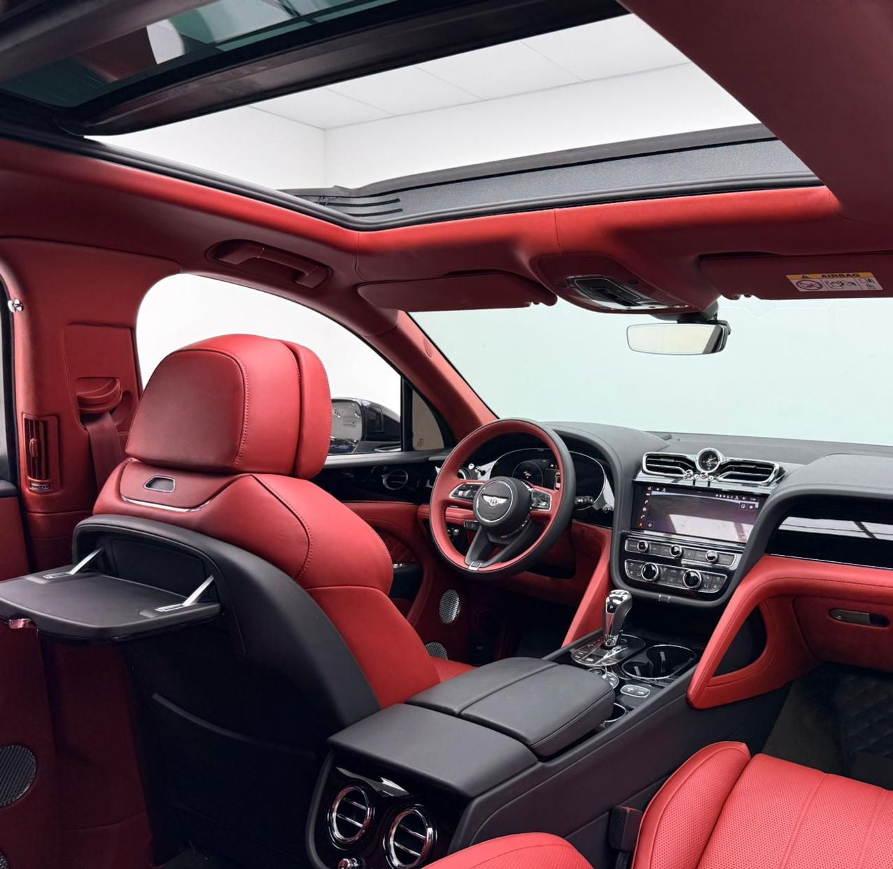 بنتلي بينتايجا 2023 Bentley Bentayga First Edition, Warranty, Full Service History, Fully Loaded, GCC