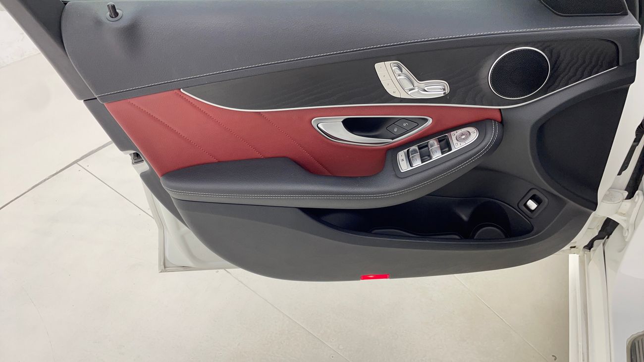 Mercedes-Benz C 300 PREMIUM + AMG SPORT PACK 2 | Zero Down Payment | Free Home Test Drive