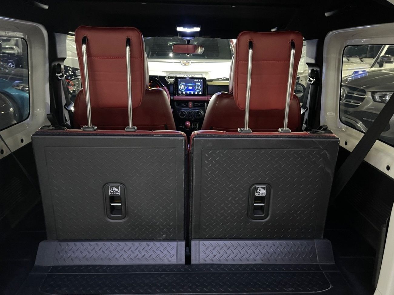 سوزوكي جيمني GLX 1.5L (3-Doors)