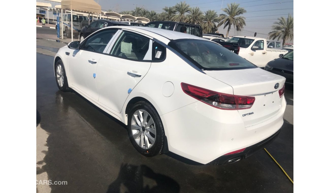 Kia Optima with sun roof ans start engine