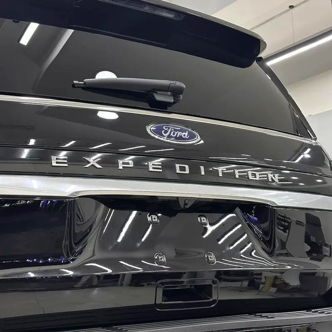 Ford Expedition PLATINUM, миниатюра 30