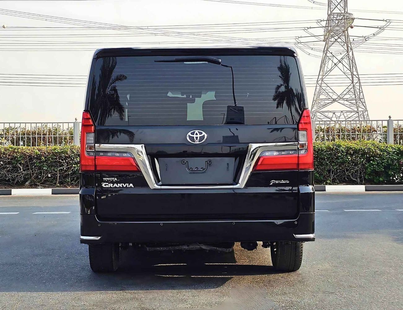 Toyota Granvia PREMIUM/ 3.5 V6 GCC/ LOW MILEAGE/ EXCELLENT CONDITION/ 1991 MONTHLY/ LOT#8003535