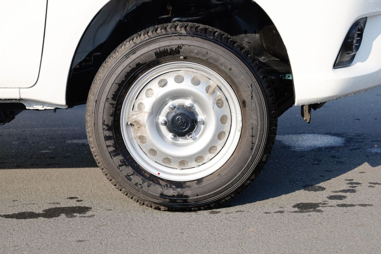 تويوتا هيلوكس TOYOTA HILUX 2.4L DIESEL 4WD DOUBLE CAB DLX-G AUTO