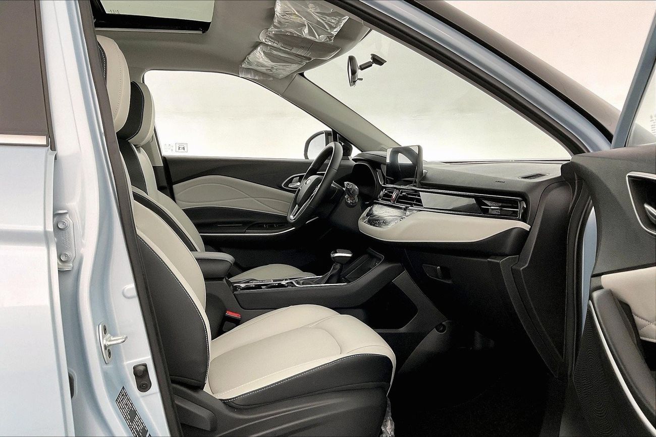 JAC JS4 Intelligent | 1 year free warranty | 0 down payment | 7 day return policy