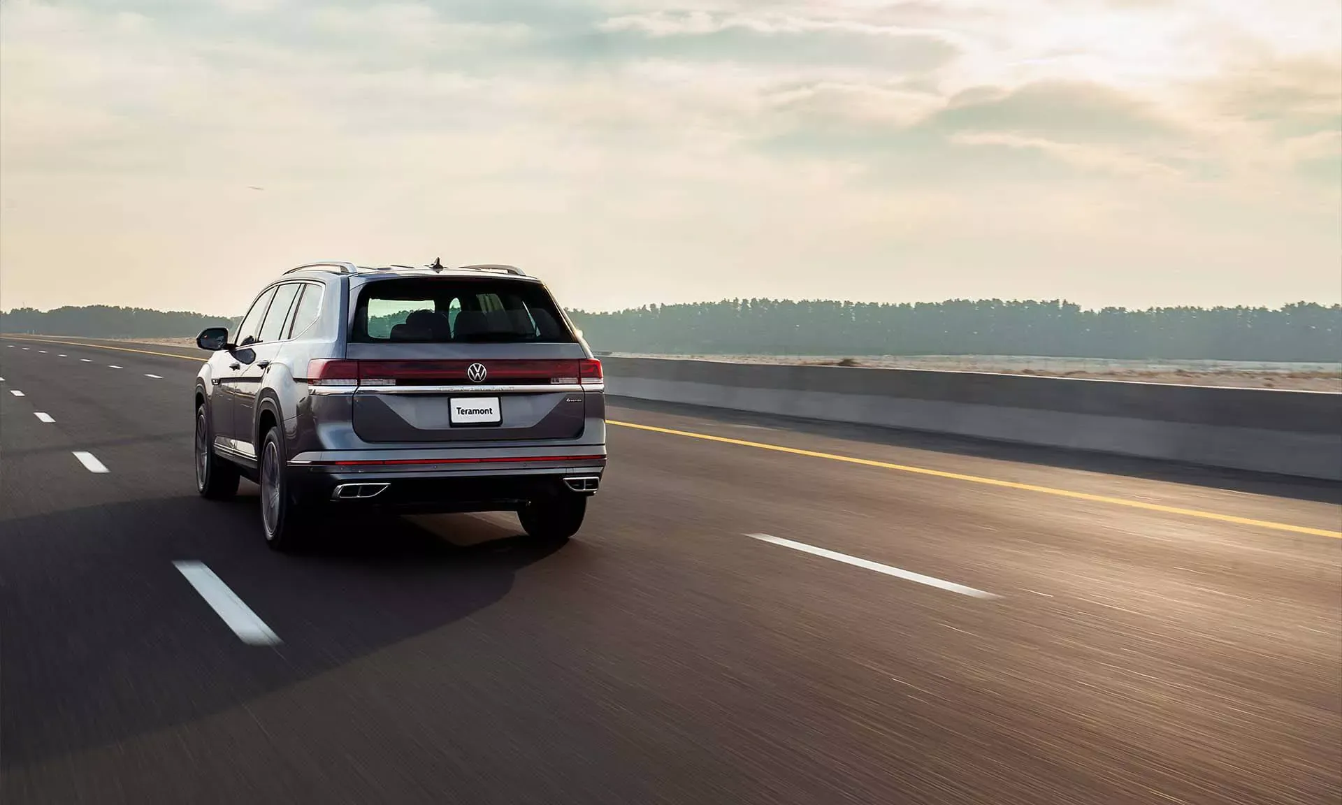 Volkswagen Teramont exterior - Rear Profile