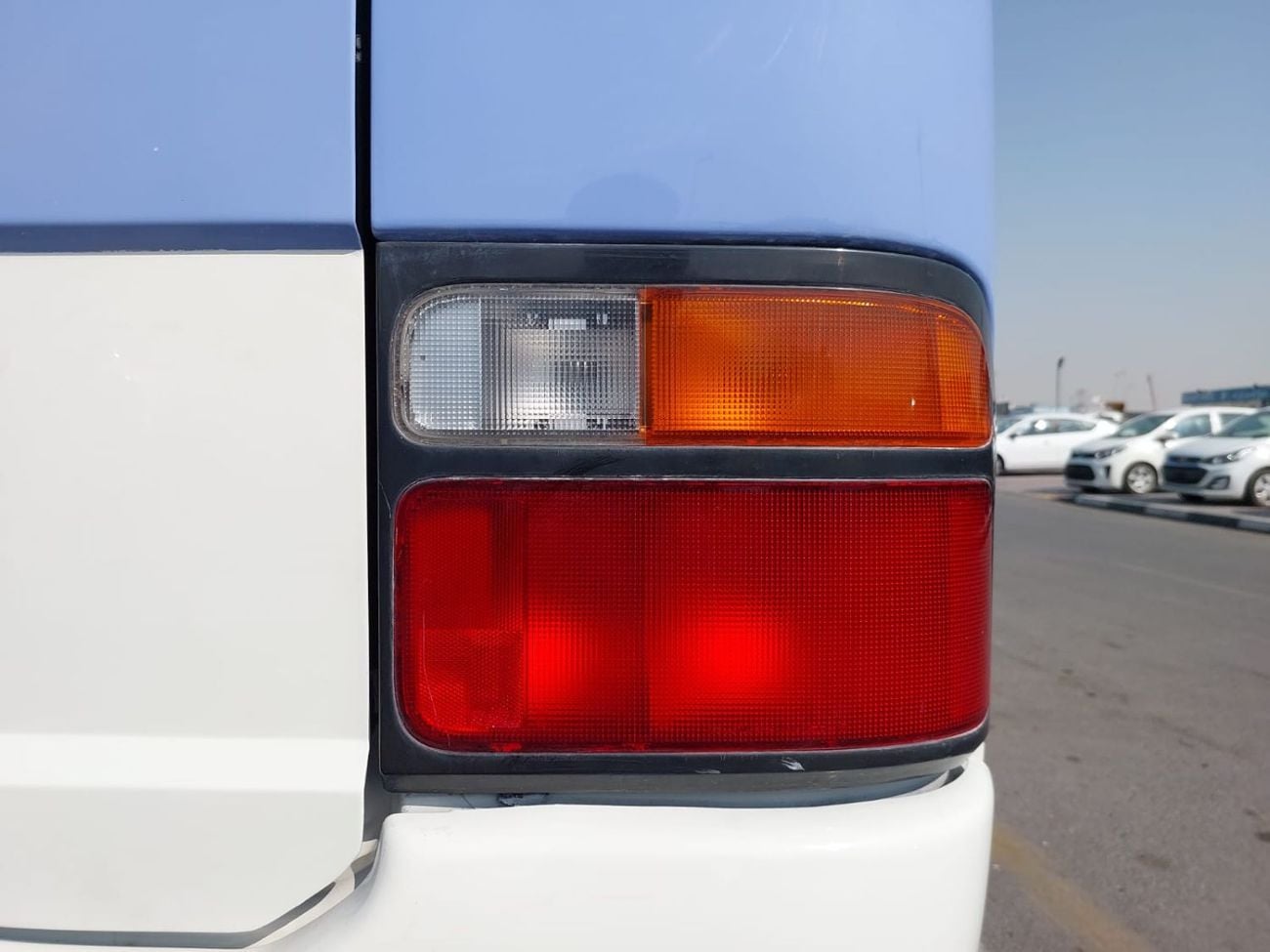 تويوتا كوستر (RAMADAN OFFER) TOYOTA COASTER BUS RHD 1997 MODEL 4.2 L DIESEL AUTOMATIC(PM09832)