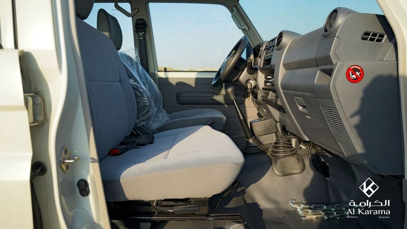 Toyota Land Cruiser Pick Up Toyota land Cruiser 79 | 4.2L Diesel | 4x4 Manual  Diff Lock | 6 Seats | Fog Lights | Snorkel