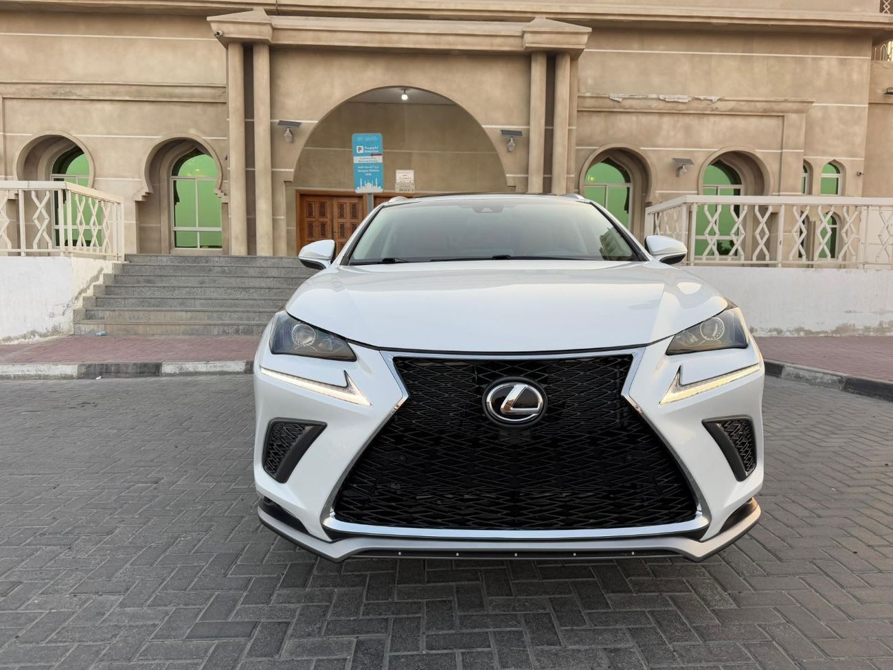 Lexus NX300 Lexus Nx300 2019 sunroof