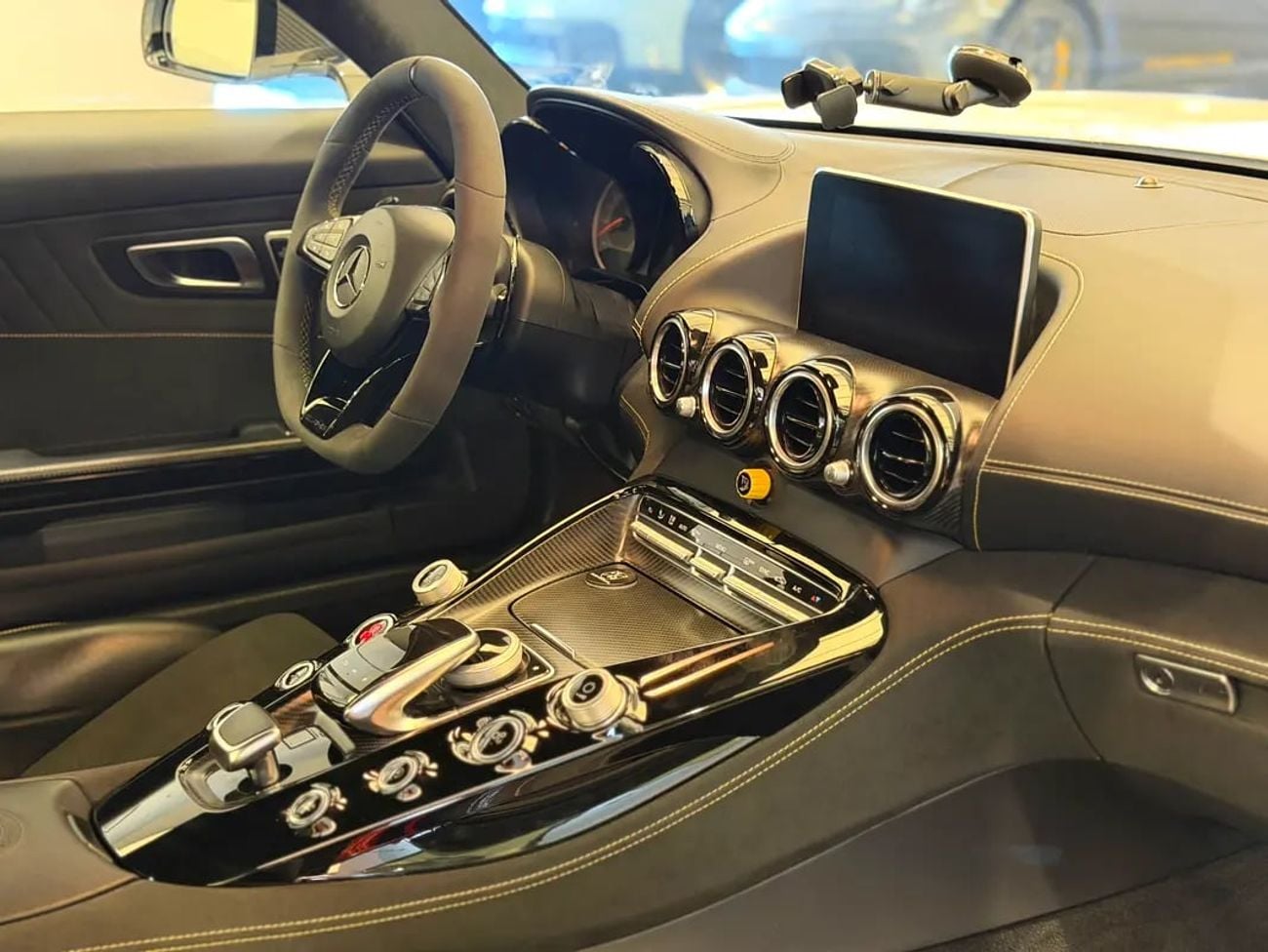 مرسيدس بنز AMG GTR GT R | GCC Specs | Pristine Condition