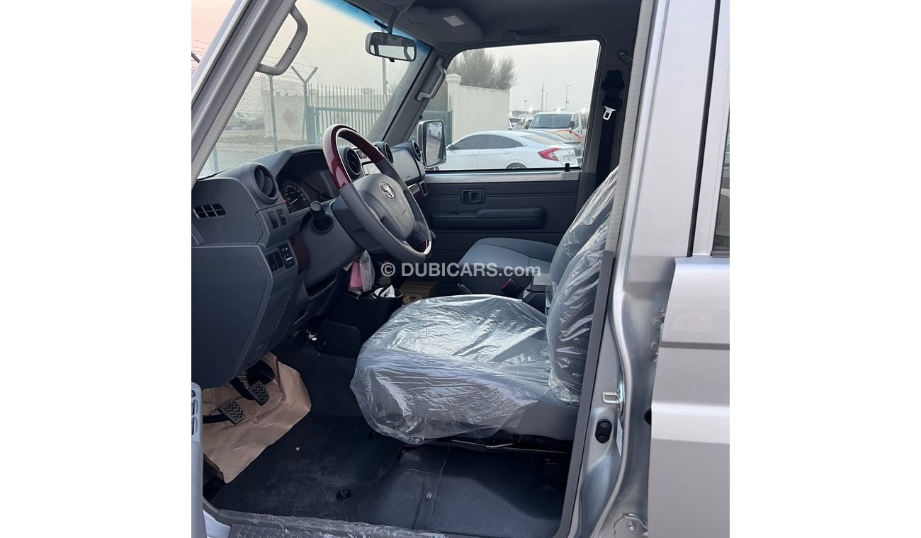 Toyota Land Cruiser Pick Up 2023 Toyota Land Cruiser VDJ79 4.5L V8 DC Limited