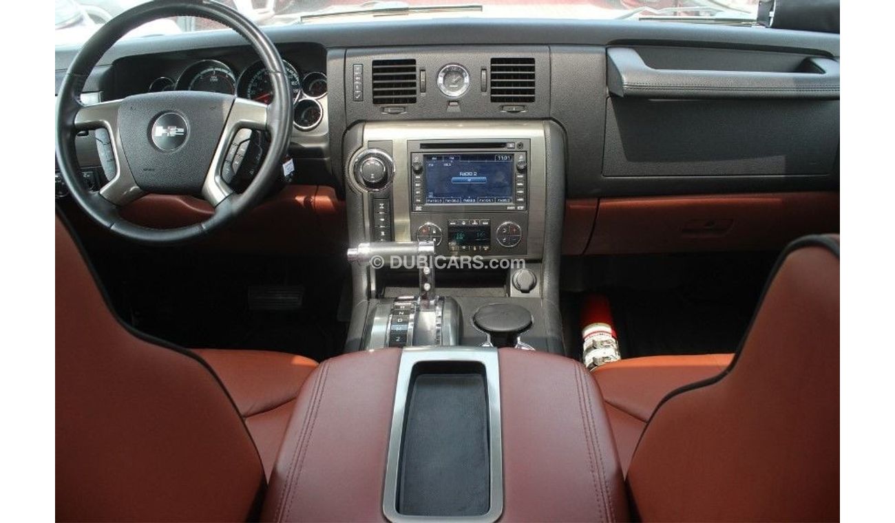 Hummer H2 V8,GCC