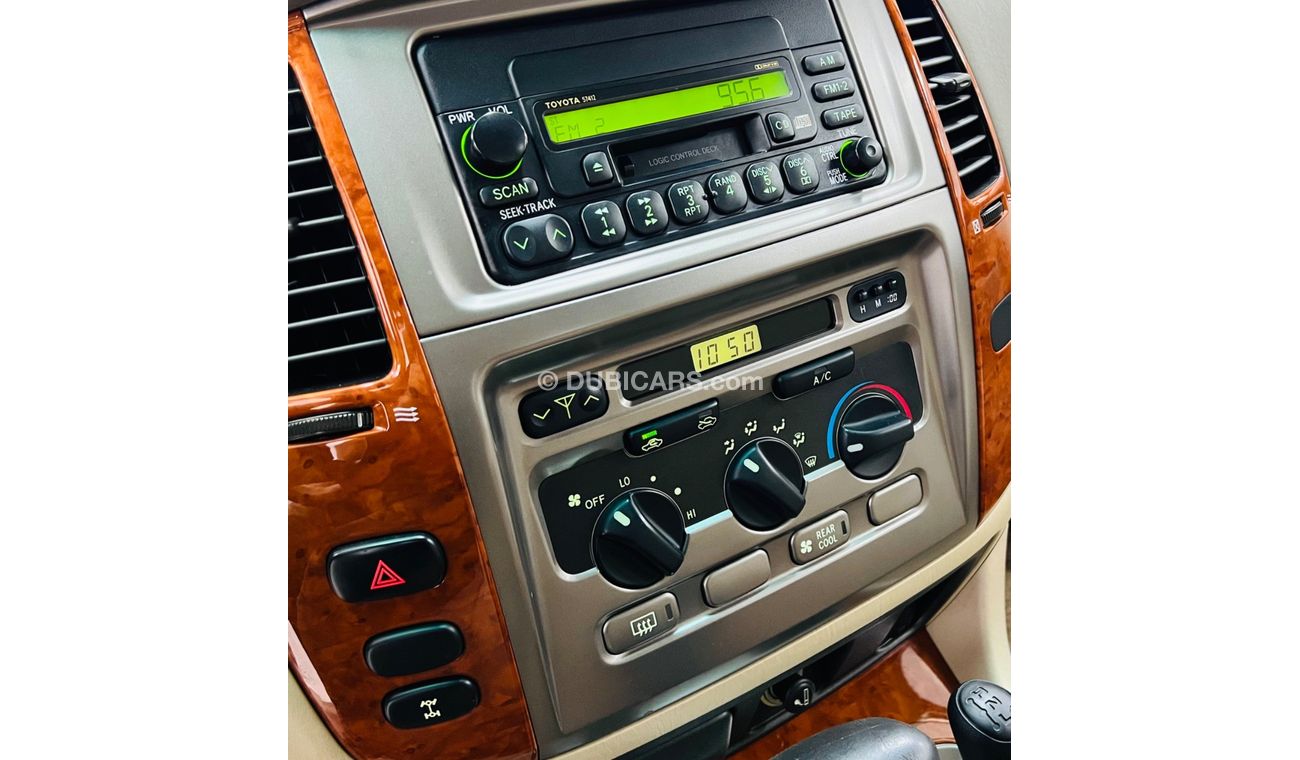 تويوتا لاند كروزر GXR .. GCC .. FS H .. Perfect Condition .. V6 .. 4WD