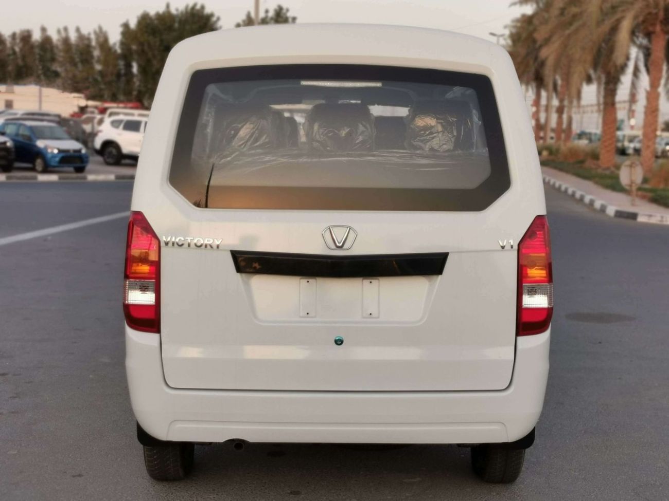 Victory V2 MINI BUS / 7 SEATER / 1.5L PETROL V4 M/T / AIRBAGS & ABS
