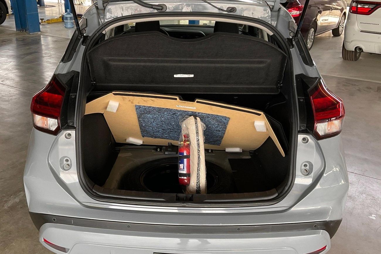 Nissan Kicks SV | Guaranteed Warranty | 0 Down Payment