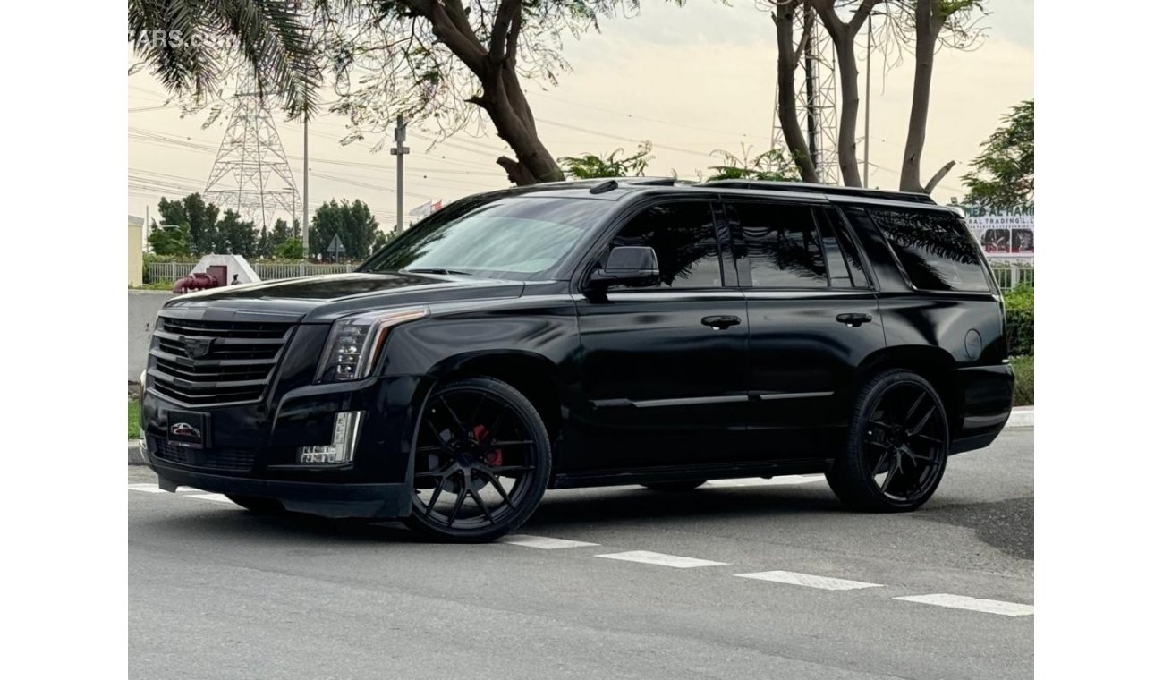 Cadillac Escalade CADILLAC ESCALADE 2018 GCC PLATINUM FULL OPTIONS