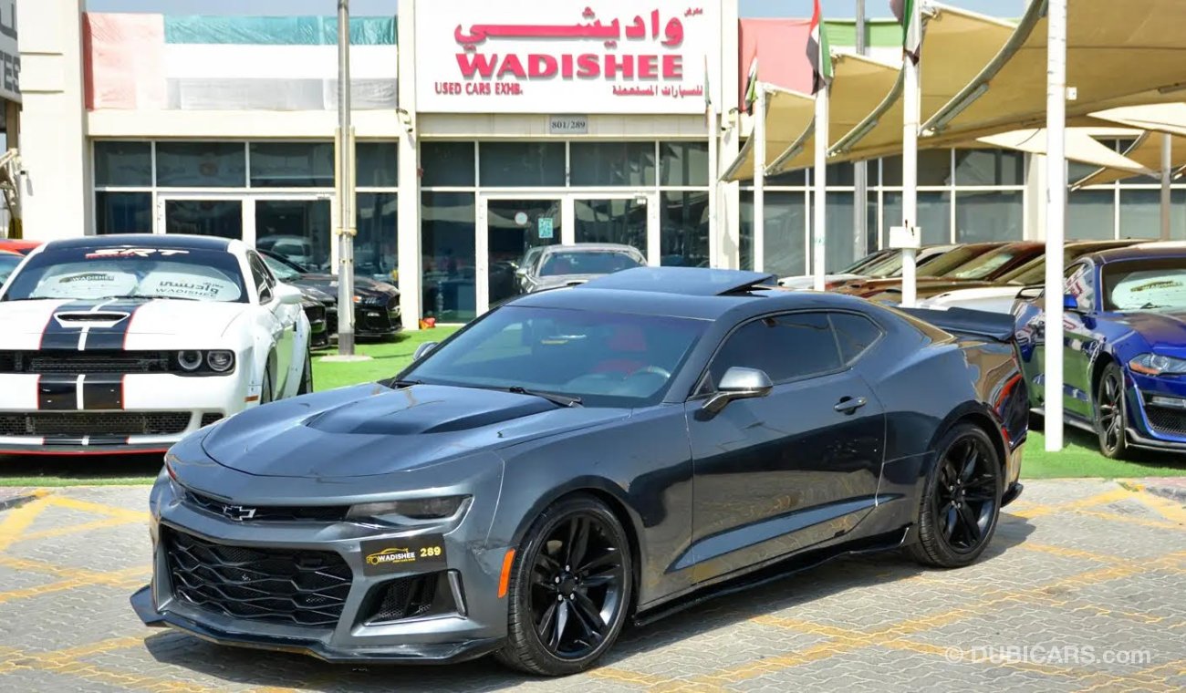 شيفروليه كامارو Camaro RS V6 3.6L 2017/SunRoof/ZL1 Kit/ Leather Interior/Very Good Condition