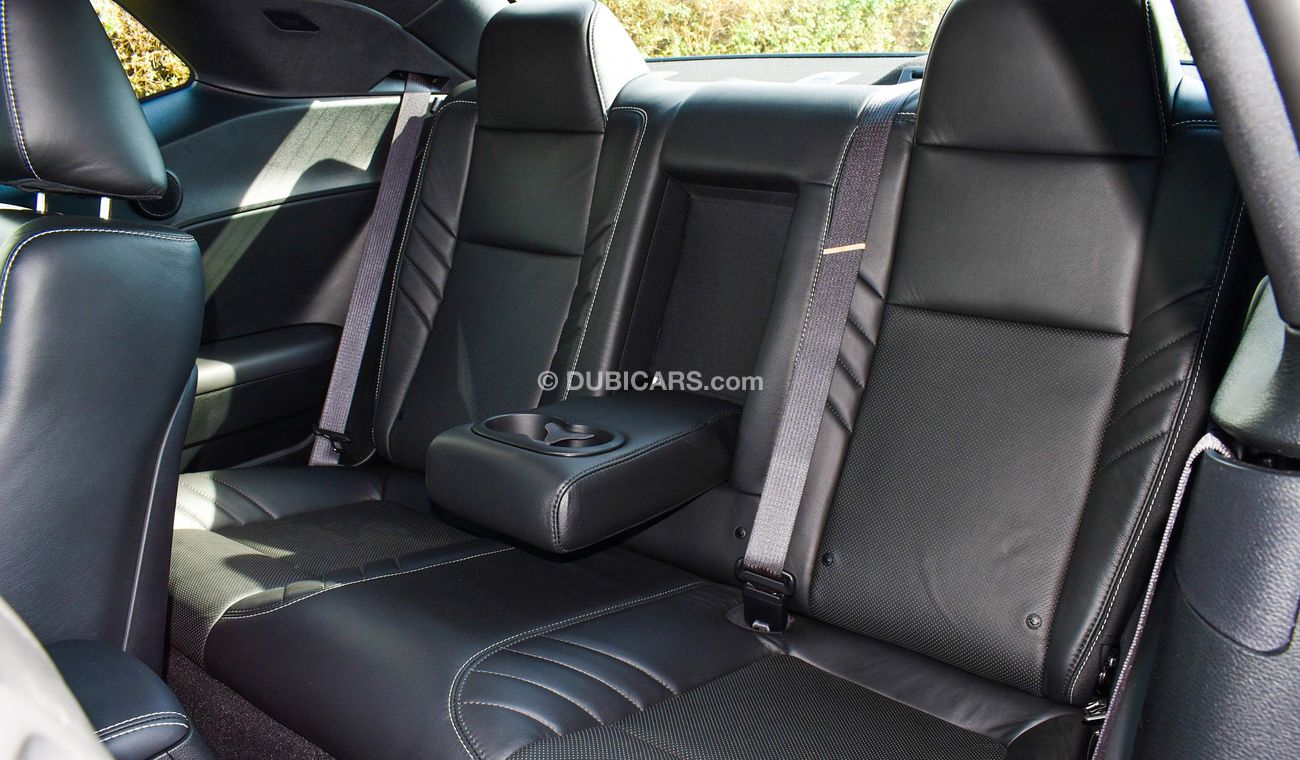 Dodge Challenger SRT