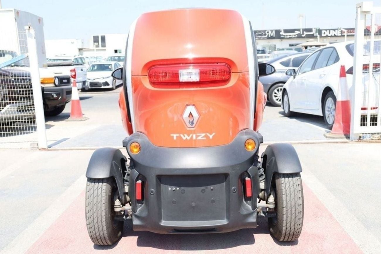 Renault Twizy STD (NON GCC) Std Renault_TWIZY_FULL_ELECTRIC_2018_2017_FULL_ELECTRIC_2SEATS_ELECTRIC