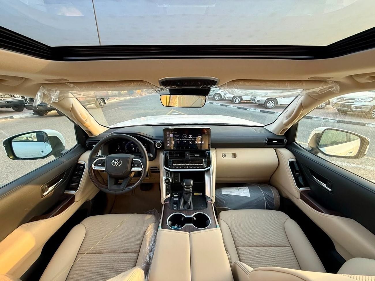 Toyota Land Cruiser 4.0L FULL GXR WITH RADAR