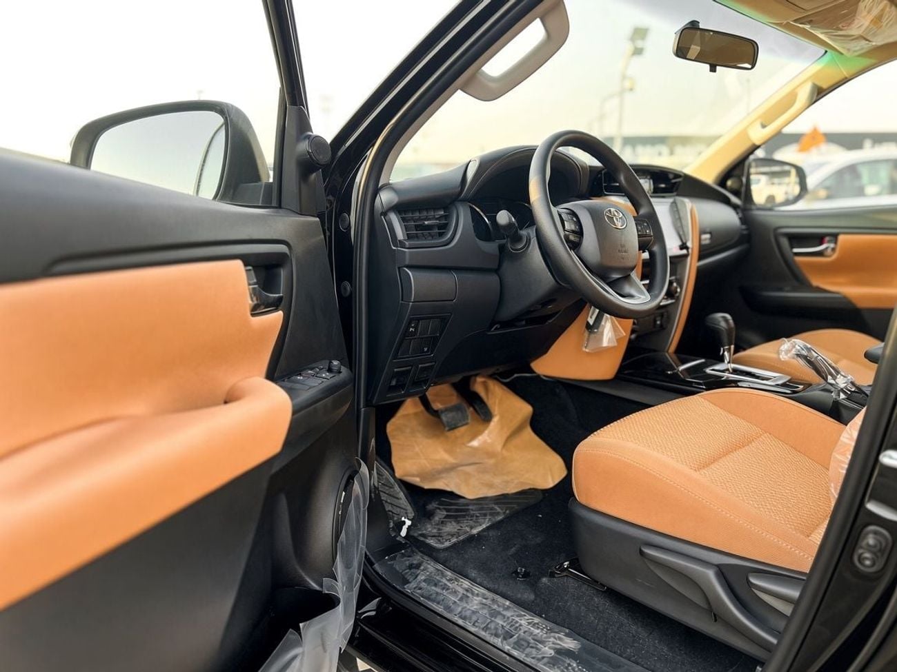 تويوتا فورتونر - EXPORT ONLY - TOYOTA FORTUNER 2.7L G