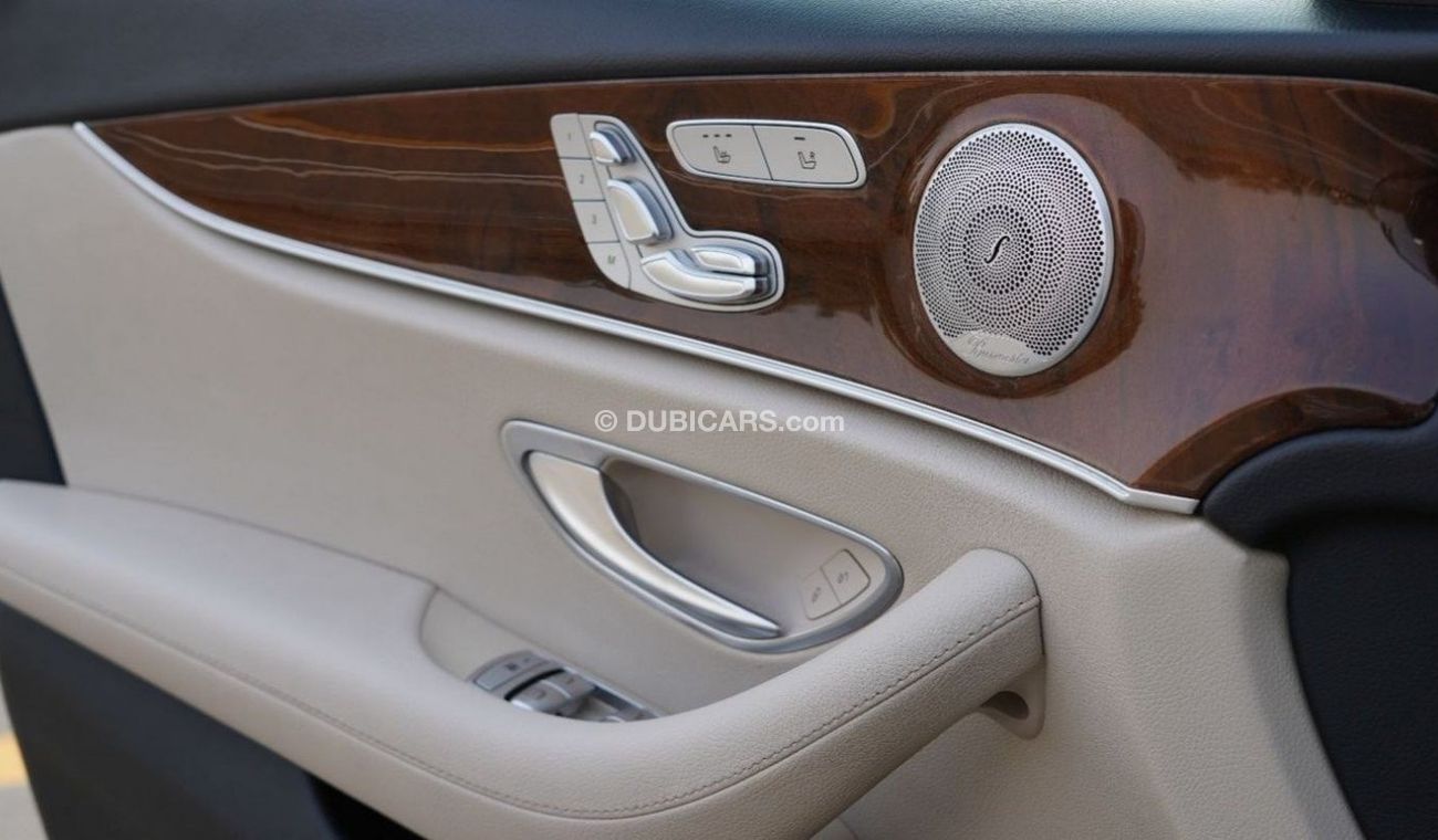 Mercedes-Benz E300 Std