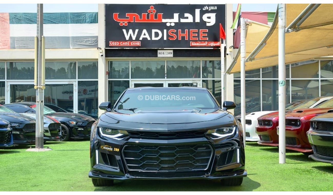 شيفروليه كامارو CAMARO RS/2020/ZL1 BODY KIT/CUSTOMIZED INTERIOR/LOW MILEAGE