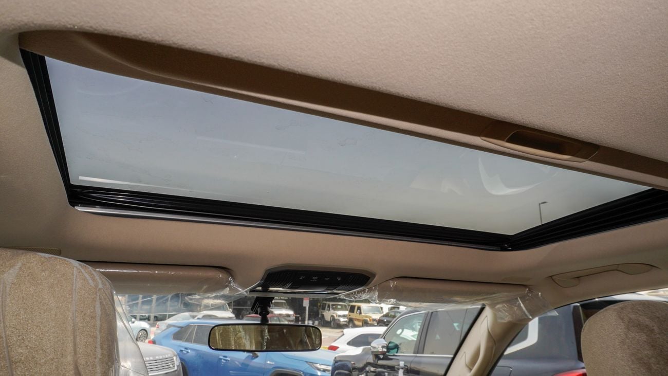 Toyota Land Cruiser GXR 3.5 L Twin Turbo V6