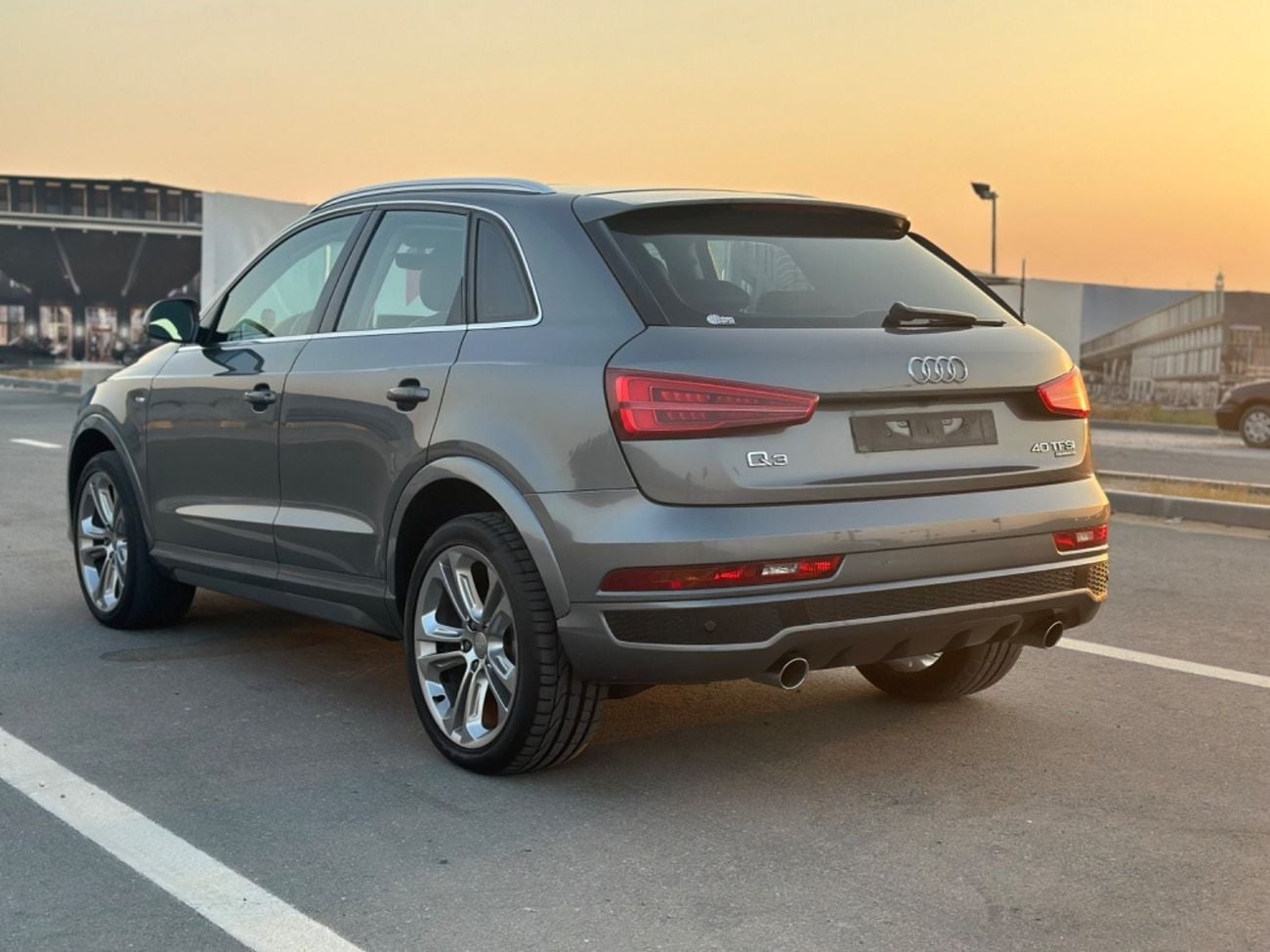 Audi Q3 35 TFSI S-Line MODEL 2016 GCC CAR PERFECT CONDITION INSIDE AND OUTSIDE FULL OPTION
