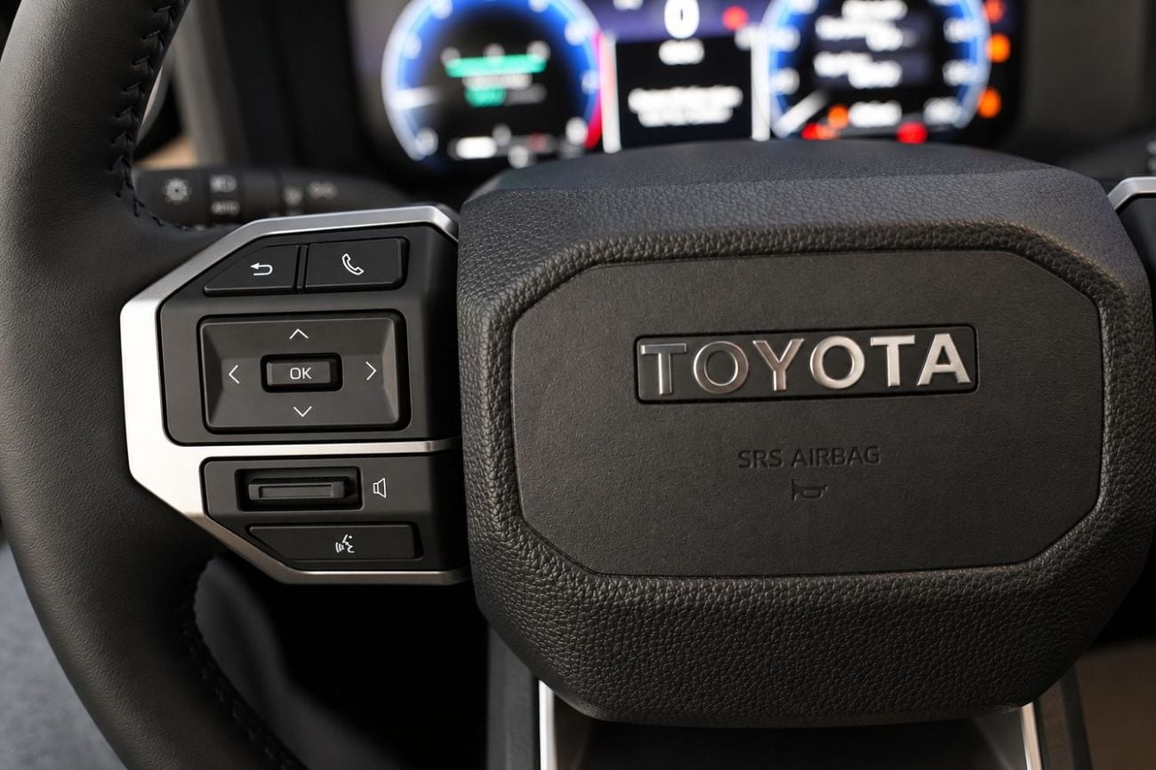 Toyota Land Cruiser VXR
