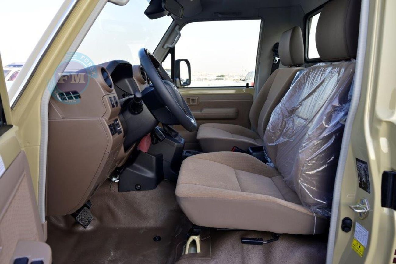 Toyota Land Cruiser Pick Up 79 single cab DLX 2.8L Turbo Diesel 4WD Automatic