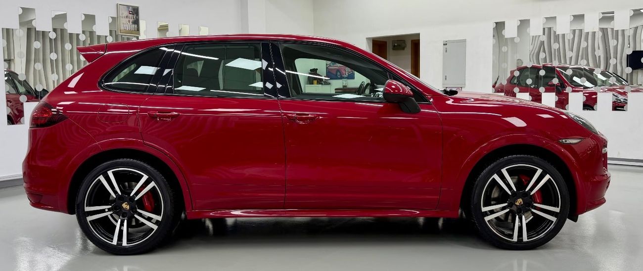 Porsche Cayenne GTS 4.8L