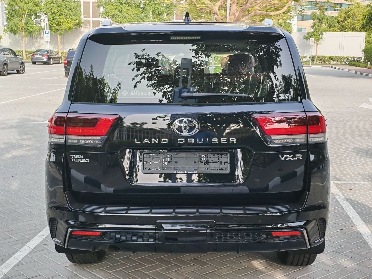 Toyota Land Cruiser VXR